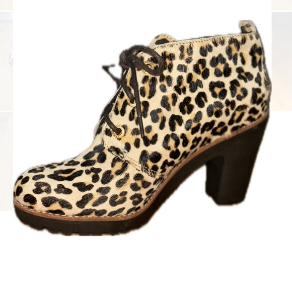 🌻Never Worn Sperry Princetons Top sider lace up booties with leopard Fur - Picture 1 of 14
